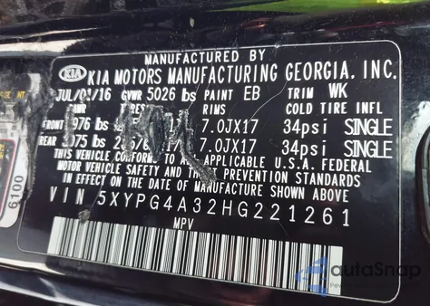 2017 Kia Sorento 2.4L L z USA, uszkodzony, nr VIN 5XYPG4A32HG221261